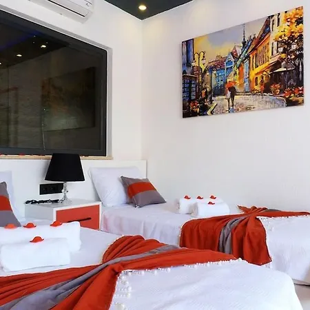 Fenomen 2 / Kalkan Hotel 4*